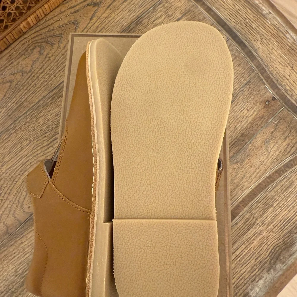 L'Amour Appleseed Mary Jane Kids Shoes - Tan - Picture 5 of 7